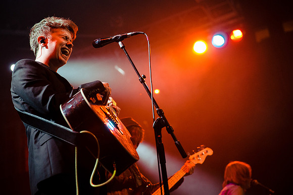 Nothing But Thieves